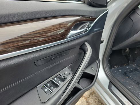 Used 2018 BMW 530i image 18