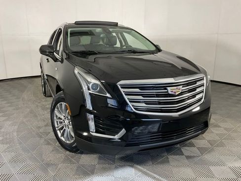 Used 2017 Cadillac XT5 Luxury w/ Driver Awareness Package image 8