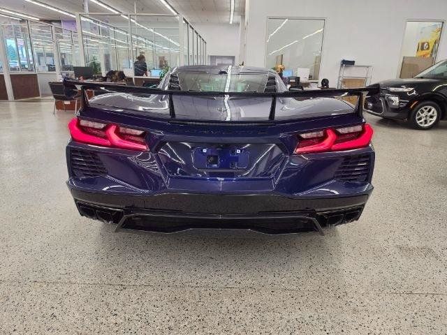 Used 2025 Chevrolet Corvette Stingray Preferred Cpe w/ Z51 Performance Package RWD image 12