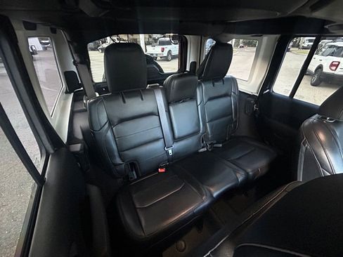 Used 2021 Jeep Wrangler Unlimited Sahara image 28