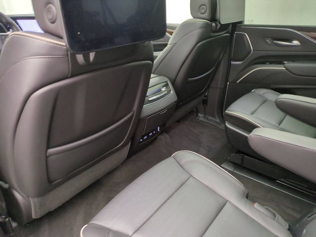 Certified 2023 Cadillac Escalade ESV Premium Luxury AWD/4WD image 22