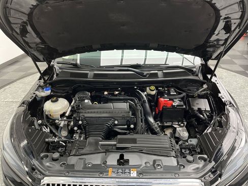Used 2023 Lincoln Corsair AWD w/ Towing Package image 27