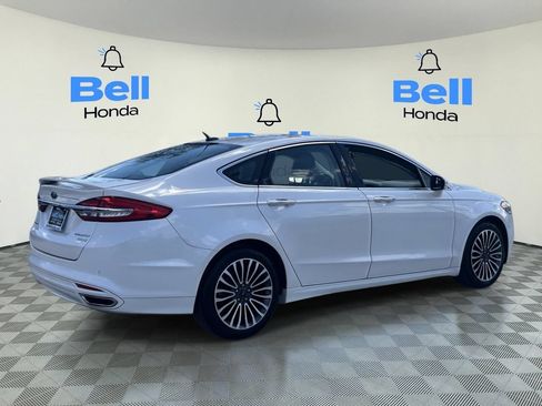 Used 2017 Ford Fusion Titanium FWD image 4