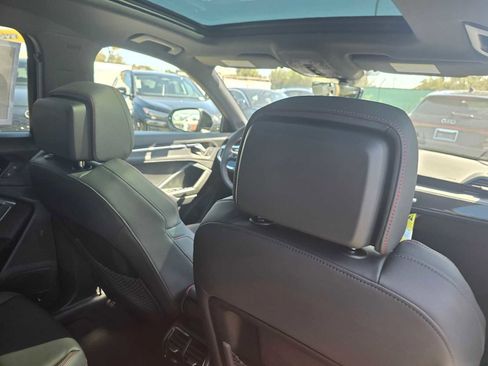 New 2025 Audi Q3 2.0T Premium Plus image 15