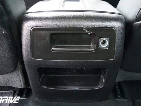 Used 2015 GMC Sierra 2500 SLT w/ Duramax Plus Package image 38