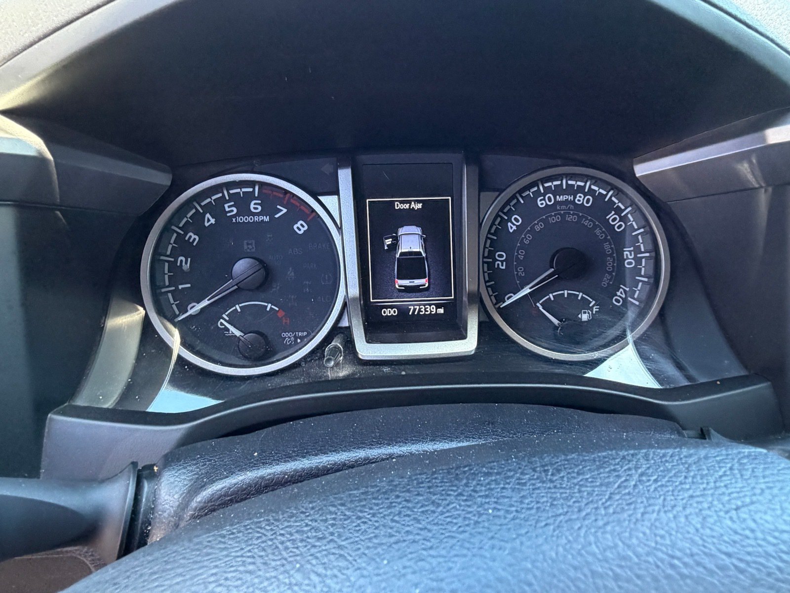 Used 2021 Toyota Tacoma SR5 w/ Technology Package AWD/4WD image 11