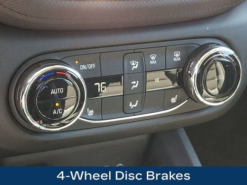 Used 2023 Chevrolet TrailBlazer LT w/ Convenience Package image 14