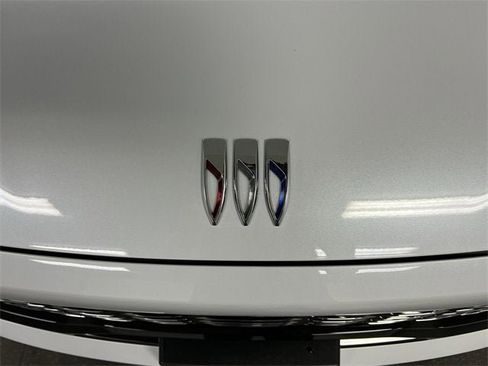 New 2026 Buick Enclave Avenir w/ Super Cruise Package image 32