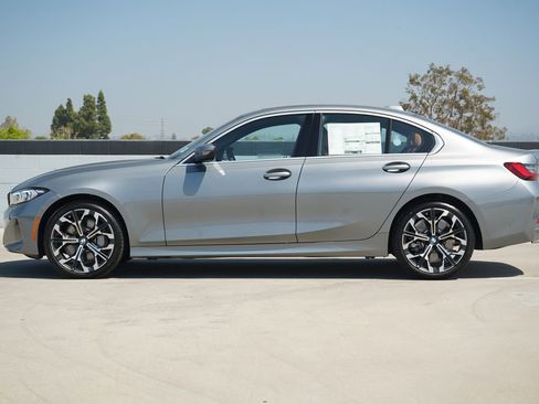 New 2026 BMW 330i Sedan w/ Premium Package image 4