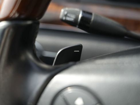 Used 2011 Mercedes-Benz S 550 4MATIC image 48