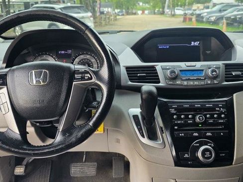 Used 2012 Honda Odyssey EX-L image 16