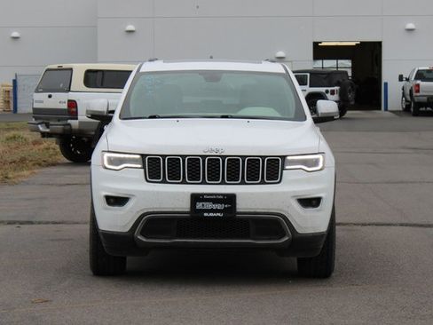Used 2019 Jeep Grand Cherokee Limited w/ Luxury Group II image 4