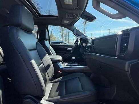 Used 2023 Chevrolet Silverado 1500 RST w/ Convenience Package II image 27