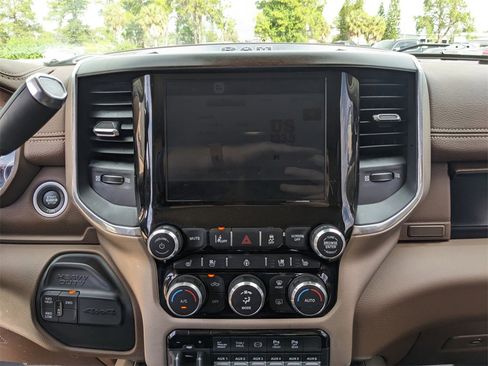 Used 2022 RAM 3500 Laramie image 26