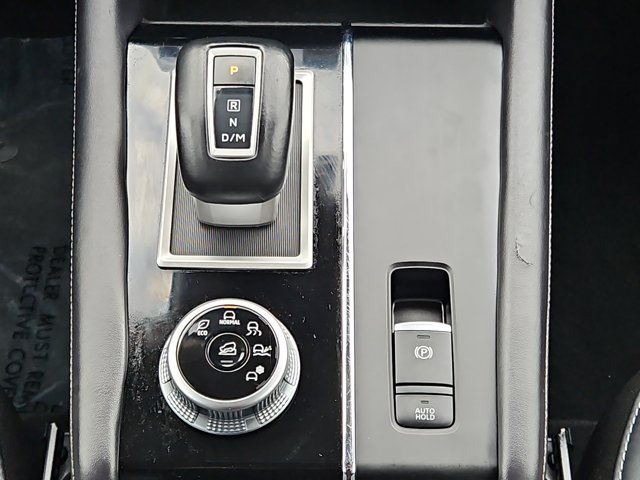 Used 2024 Mitsubishi Outlander SE FWD image 12