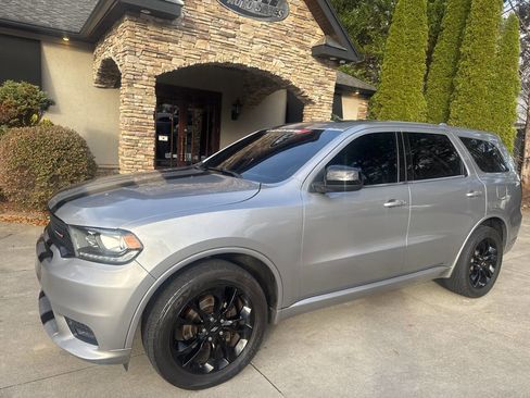 Used 2019 Dodge Durango GT w/ Blacktop Package image 2