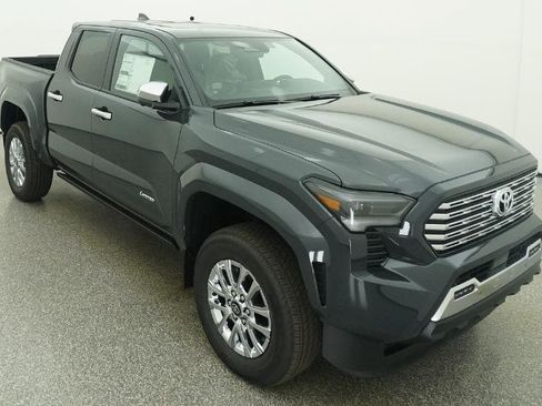 New 2026 Toyota Tacoma Limited AWD/4WD image 4