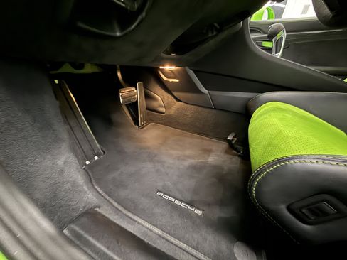 Used 2019 Porsche 911 GT3 RS RWD image 14