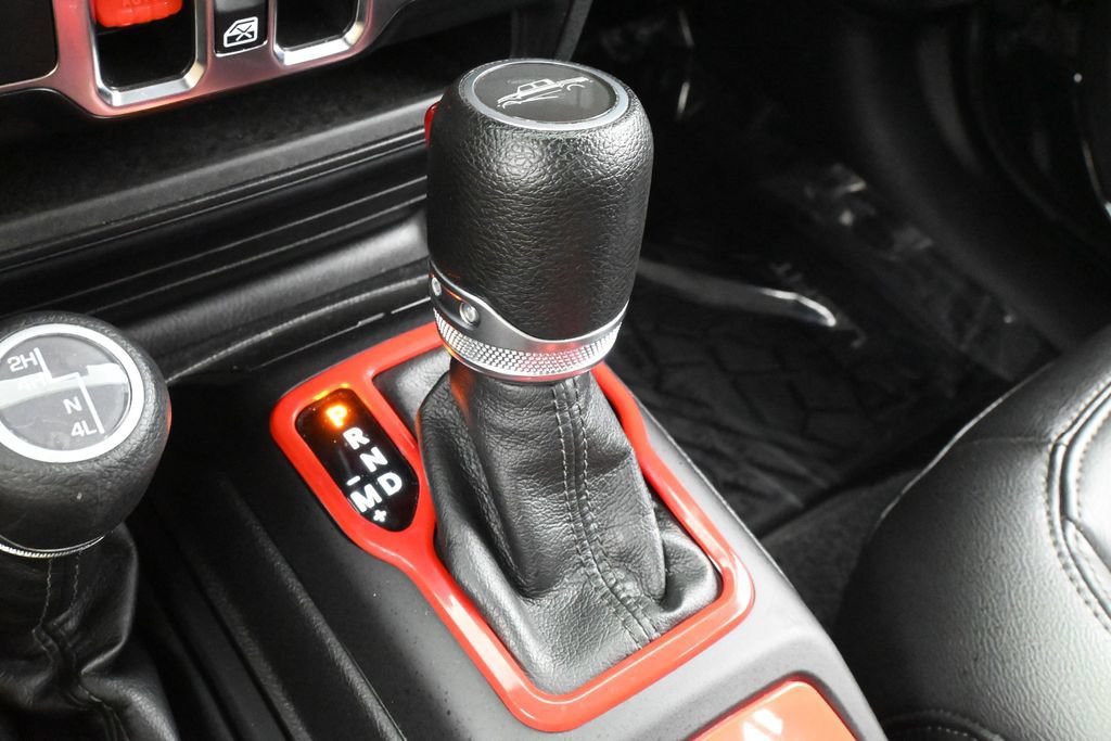 Used 2023 Jeep Gladiator Sport AWD/4WD image 22