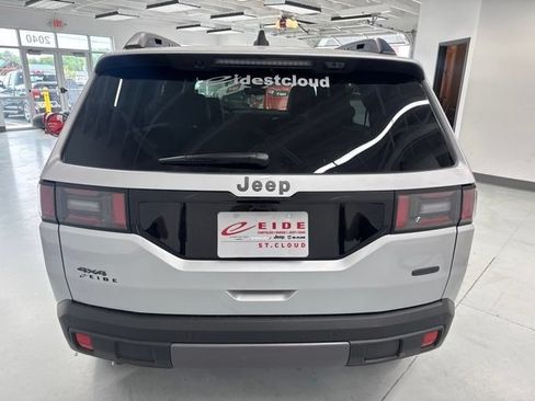 New 2026 Jeep Cherokee Overland w/ Advanced Pro Tech Group AWD/4WD image 7
