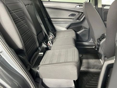 Used 2022 Volkswagen Tiguan S image 29