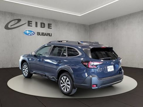 Used 2024 Subaru Outback Premium w/ Popular Package #1A AWD/4WD image 10