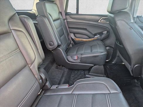 Used 2017 GMC Yukon Denali w/ Open Road Package RWD image 23