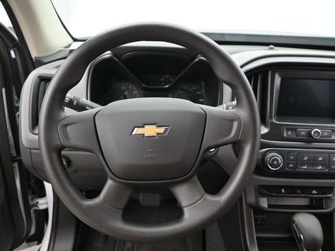 Used 2022 Chevrolet Colorado W/T image 6