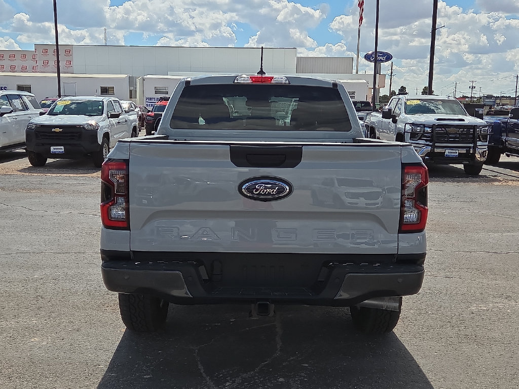 New 2026 Ford Ranger XLT w/ FX4 Off-Road Package AWD/4WD image 4