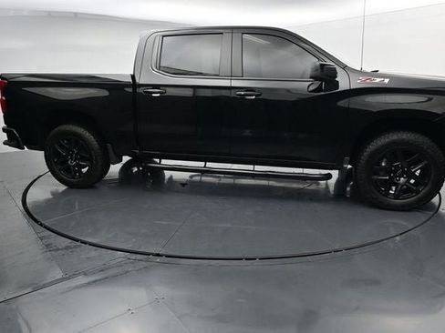 Used 2025 Chevrolet Silverado 1500 RST AWD/4WD image 12