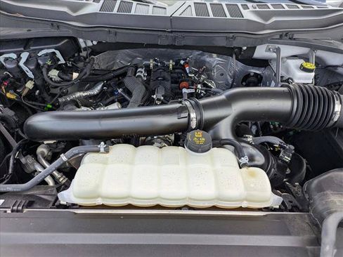 Certified 2025 Ford F150 XLT w/ Equipment Group 301A Standard AWD/4WD image 21