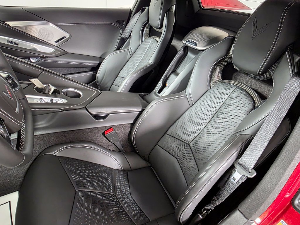 Used 2026 Chevrolet Corvette Stingray Preferred Conv w/ Z51 Performance Package RWD image 15