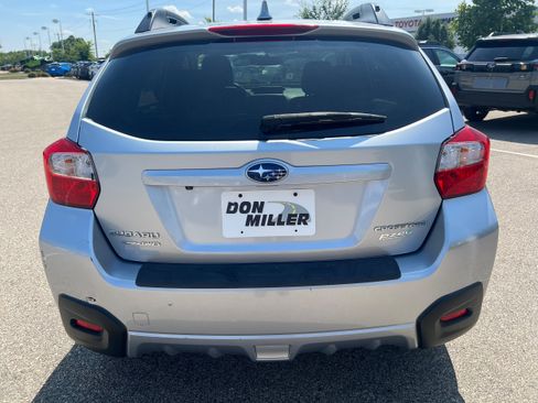 Used 2017 Subaru Crosstrek 2.0i Limited w/ Popular Package #2 AWD/4WD image 6