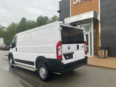 Used 2025 RAM ProMaster 2500 w/ U-Haul Equipment Group FWD image 4