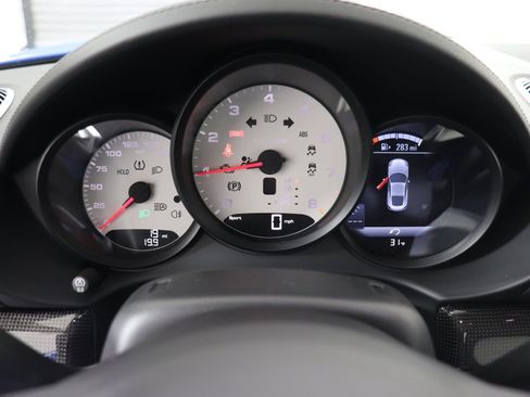 Used 2025 Porsche 718 Cayman image 20