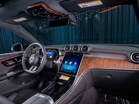 New 2026 Mercedes-Benz GLC 300 4MATIC image 4