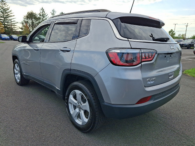 Used 2020 Jeep Compass Latitude w/ Popular Equipment Group AWD/4WD image 5