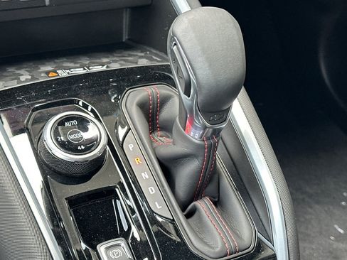 New 2025 Chevrolet Colorado Z71 w/ Midnight Edition image 23