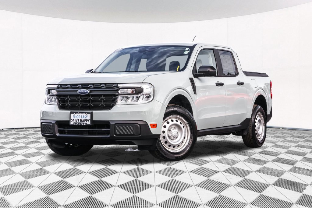 Used 2024 Ford Maverick XL FWD image 2