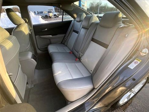 Used 2013 Toyota Camry XLE image 22