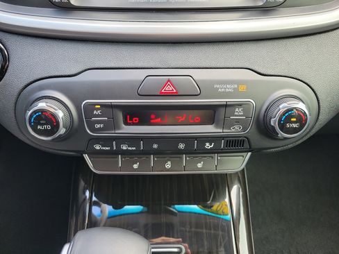 Used 2019 Kia Sorento EX w/ EX Touring Package image 37