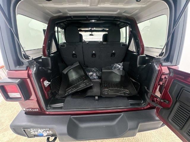 Used 2021 Jeep Wrangler Unlimited Sport AWD/4WD image 28