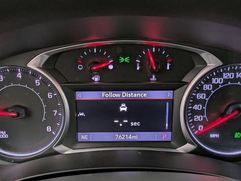 Used 2022 GMC Terrain SLT AWD/4WD image 13