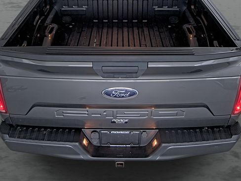 Used 2018 Ford F150 XL w/ Equipment Group 101A Mid image 11