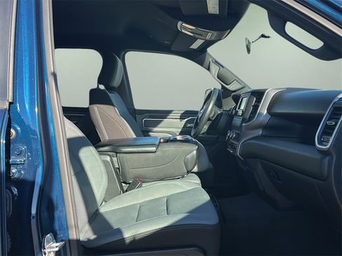 Used 2022 RAM 1500 Big Horn image 17