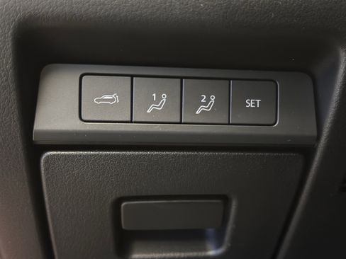 Used 2024 MAZDA CX-30 AWD 2.5 S w/ Premium Package image 16