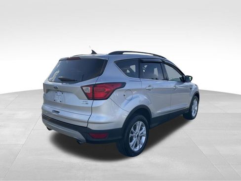 Used 2019 Ford Escape SEL AWD/4WD image 5