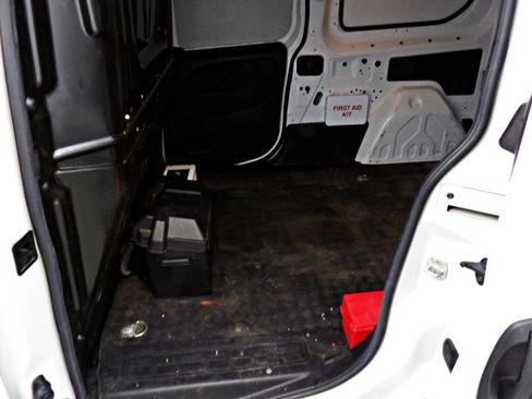 Used 2019 RAM ProMaster City Tradesman FWD image 9