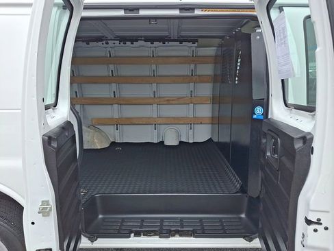 Certified 2024 GMC Savana 2500 w/ Driver Convenience Package RWD image 10