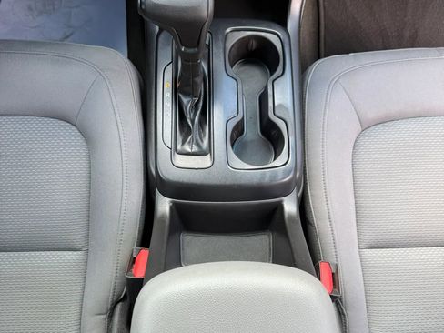 Used 2017 Chevrolet Colorado W/T w/ WT Convenience Package RWD image 14